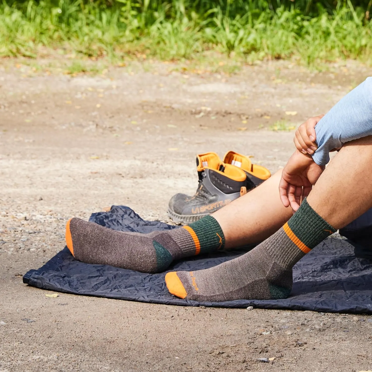 Darn Tough Ranger Micro Crew Midweight Sock with Cushion