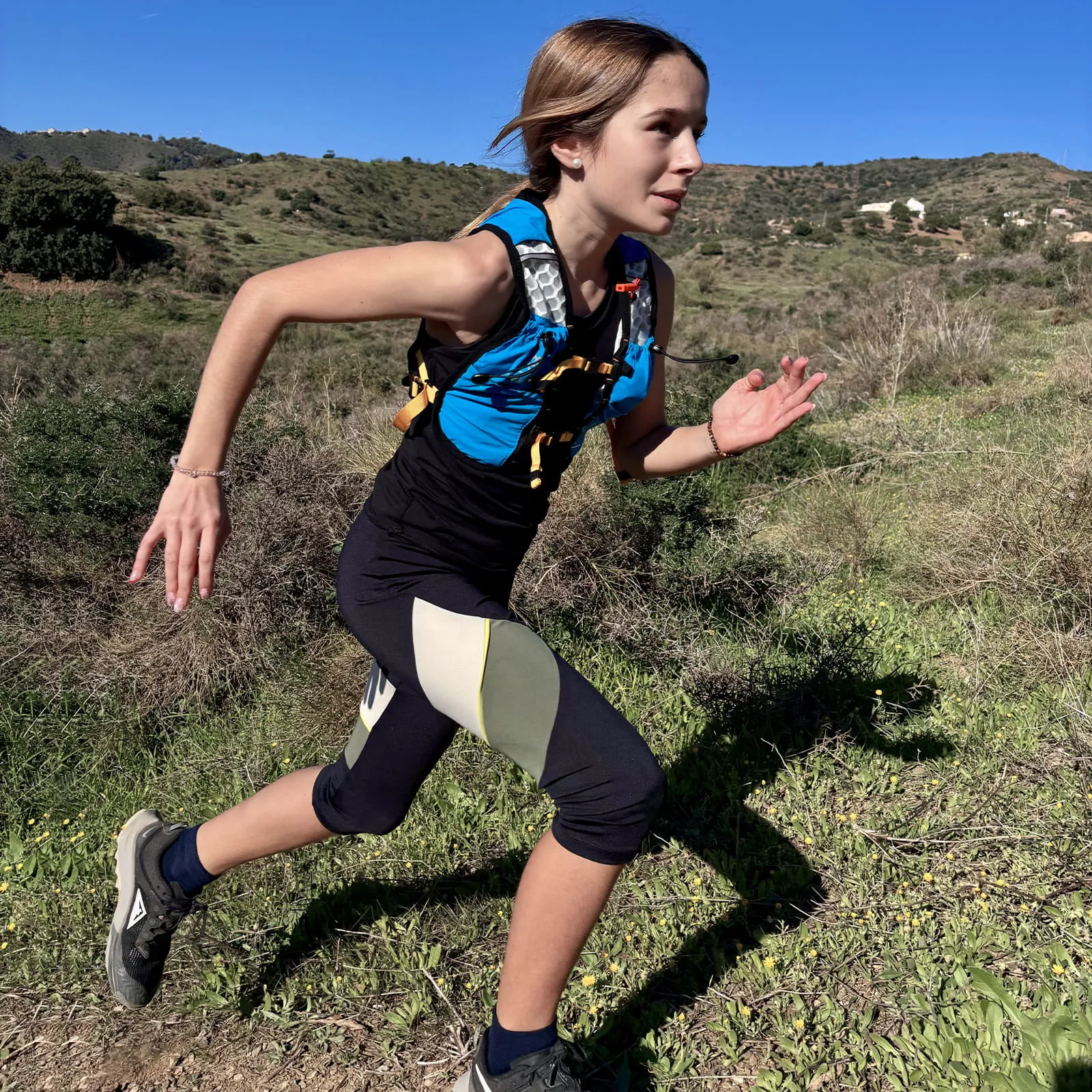 Kids Hydration Vest3L UltraLight Trail Running Pack for Young Adventurers (Ages 6-12)