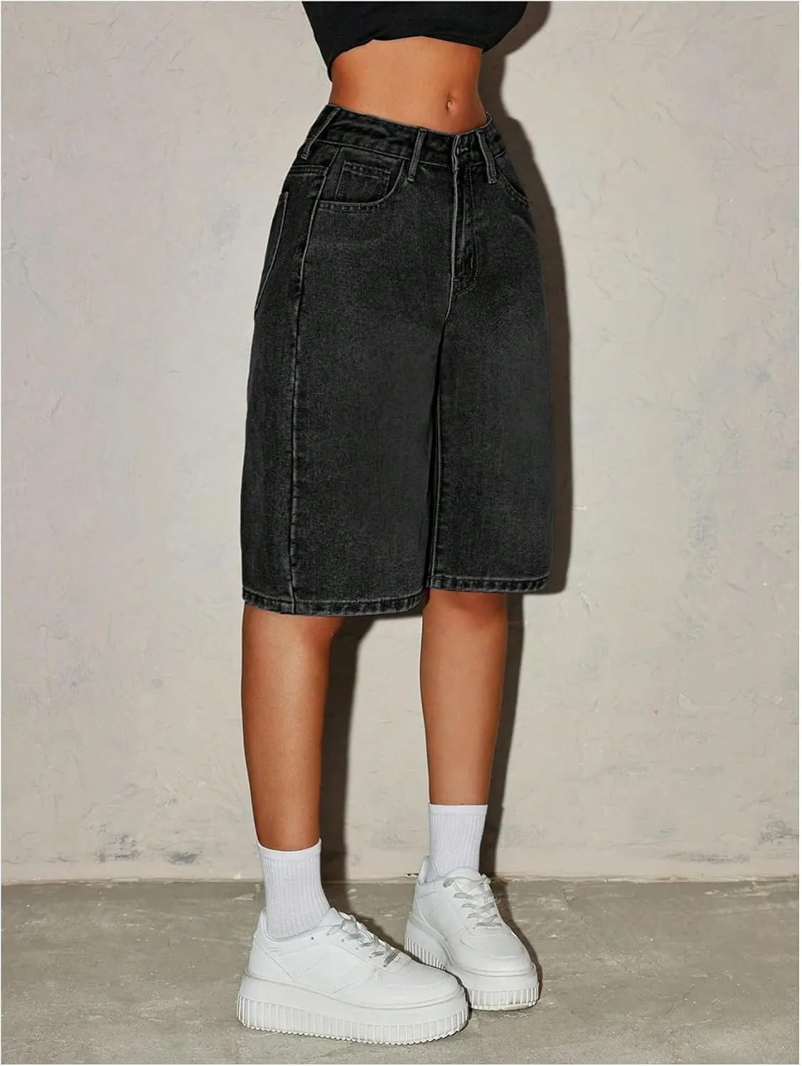 MakeMeChic Women's Y2k Straight Leg Denim Shorts High Waisted Zip Up Knee Length Vintage Casual Jean Shorts