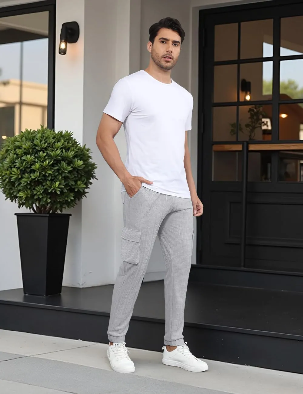 Men's Casual Cargo Jogger Pants with Elastic Waistband and Drawstring Sports Pants with Pockets