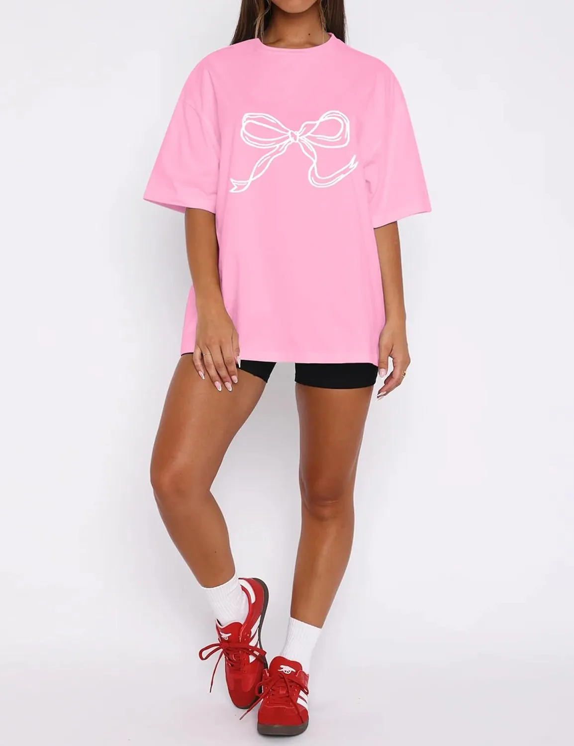 MISSACTIVER Womens Oversized Bow Graphic T-Shirt Drop Shoulder Short Sleeve Graphics Tee Shirt Casual Outfit Going Out Top