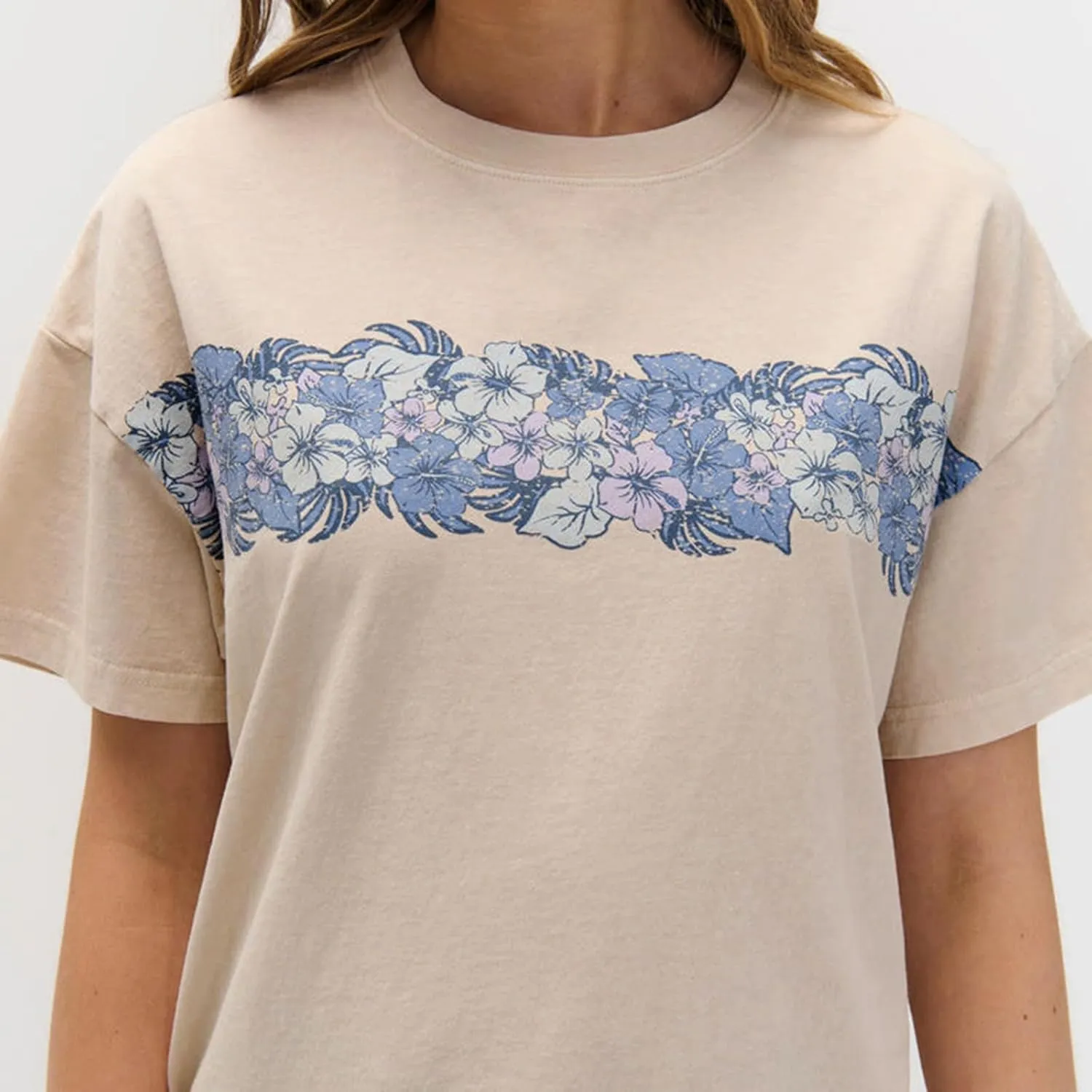 Oversized Graphic T Shirts for Teen Girls Women Short Sleeve Aesthetic Graphic Baggy Top Y2K Loose Fit Coastal Tees
