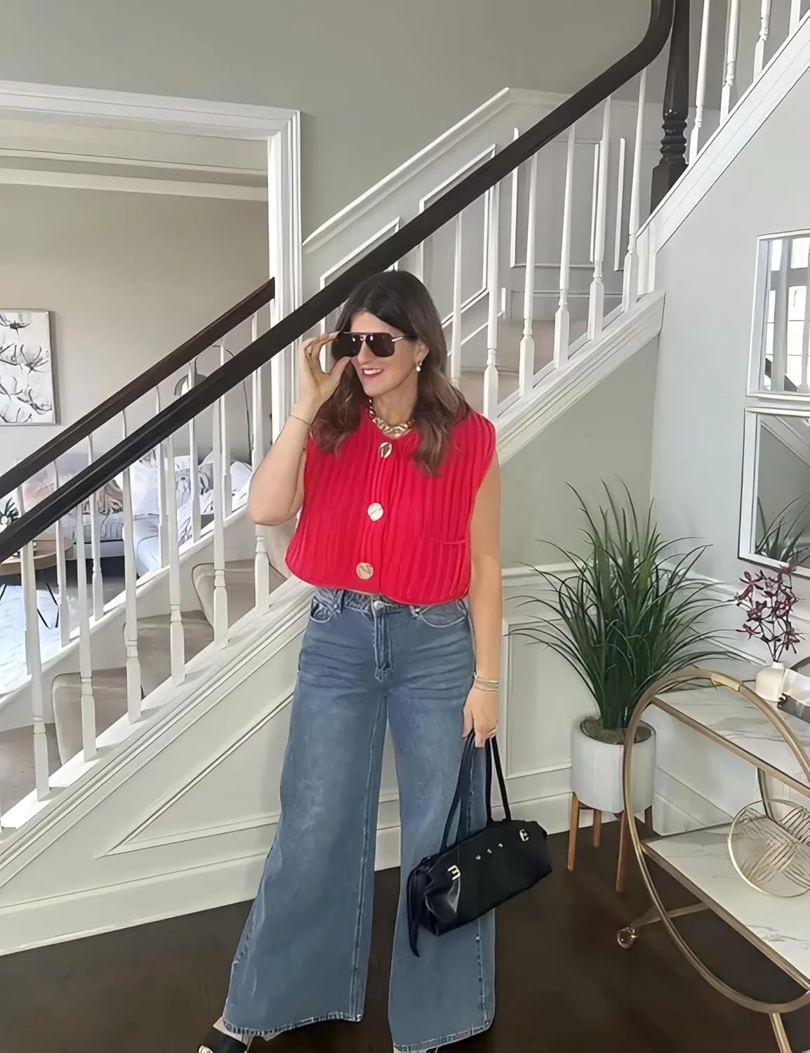 Sweater Vest for Women 2025 Casual Cropped Open Front Sleeveless Chunky Knit Top Button Down Cardigan with Pockets