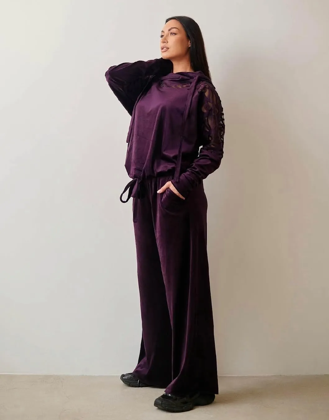 Womens 2 Piece Long Sleeve Sweatsuit Outfit Spring Fall Casual Tracksuit Lounge Set High Quality Fabric Unique Design