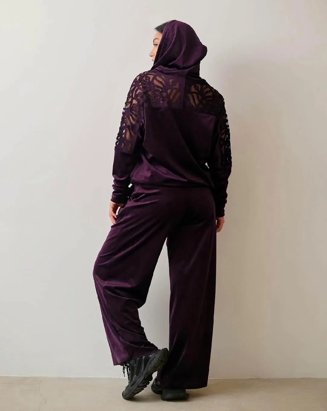 Womens 2 Piece Long Sleeve Sweatsuit Outfit Spring Fall Casual Tracksuit Lounge Set High Quality Fabric Unique Design